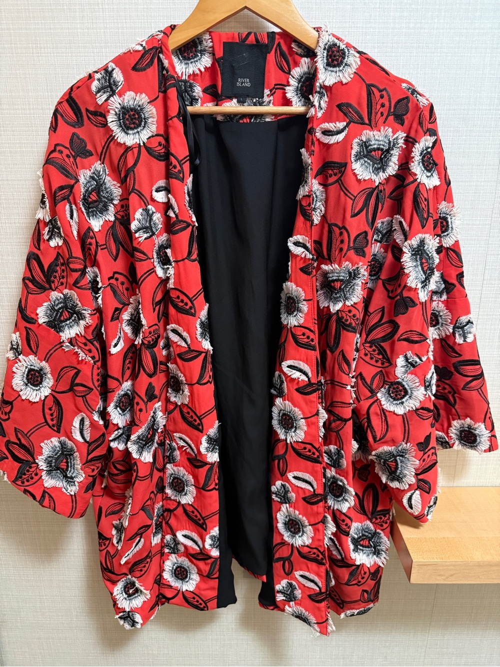 River Island Embroidered Floral Kimono Jacket Large Red Open Front Statement